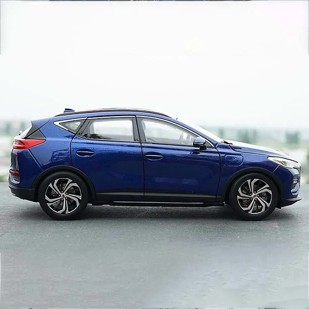 1 18 for FAW Red Flag E-HS3 Alloy Car Model Ornaments Child Hobby Fans Collect Souvenir Display Motor Vehicles Toys(Blue)
