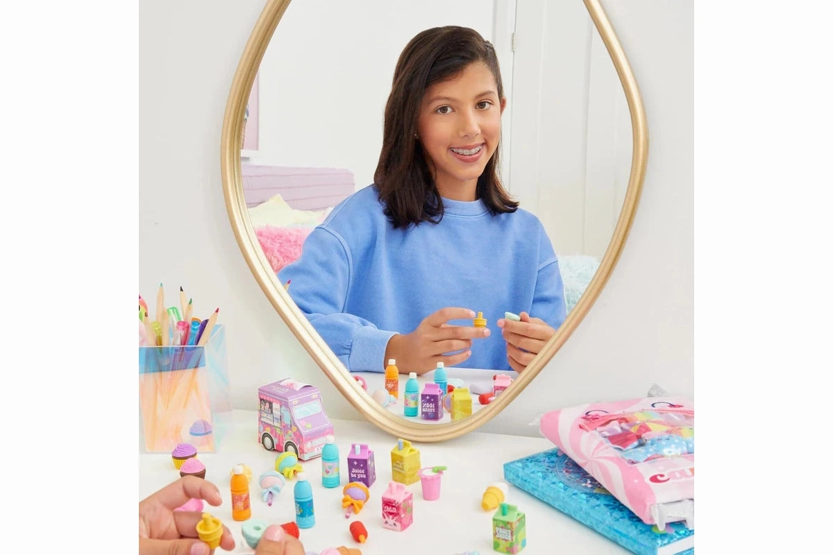3C4G | Snacks & Sweets Puzzle Eraser Set