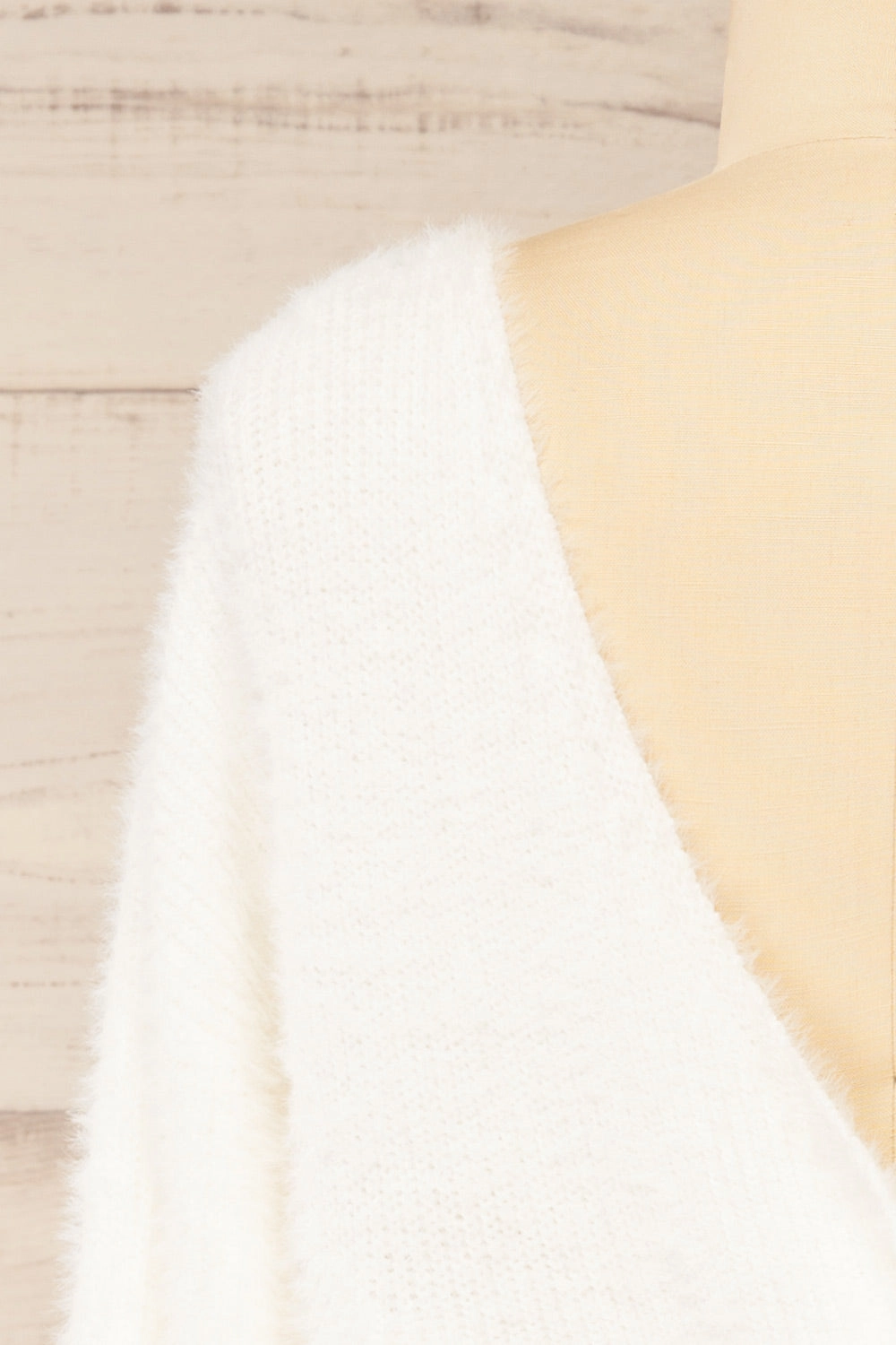 Arkhaule | Fuzzy White Sweater w/ Twisted Back