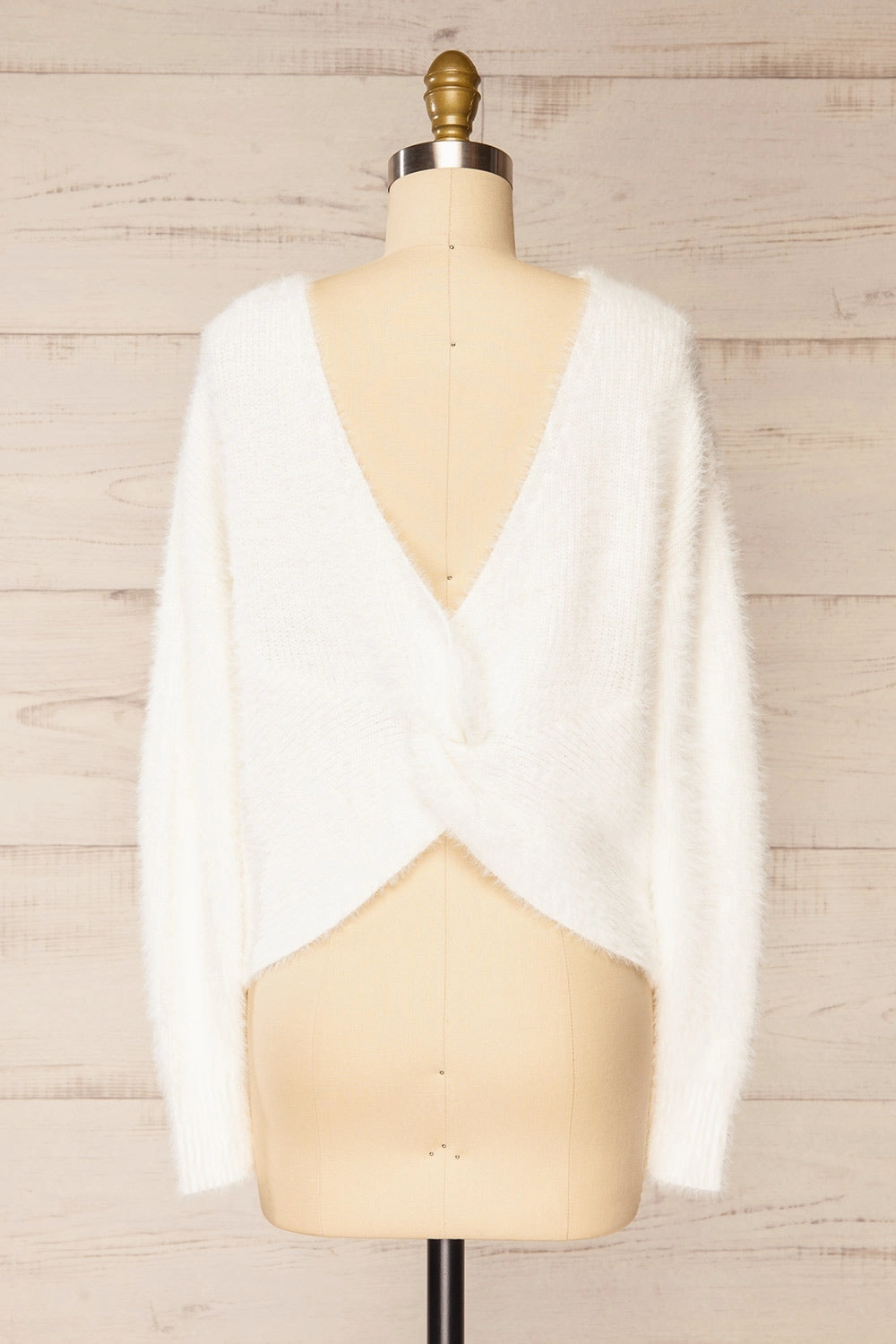 Arkhaule | Fuzzy White Sweater w/ Twisted Back