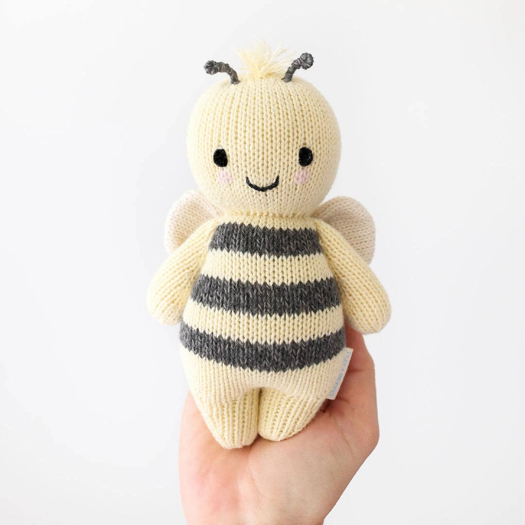 Baby bee, gives 5 meals, gives 5 meals