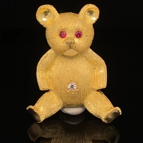 Bear, large Teddy Bear, One Diamond