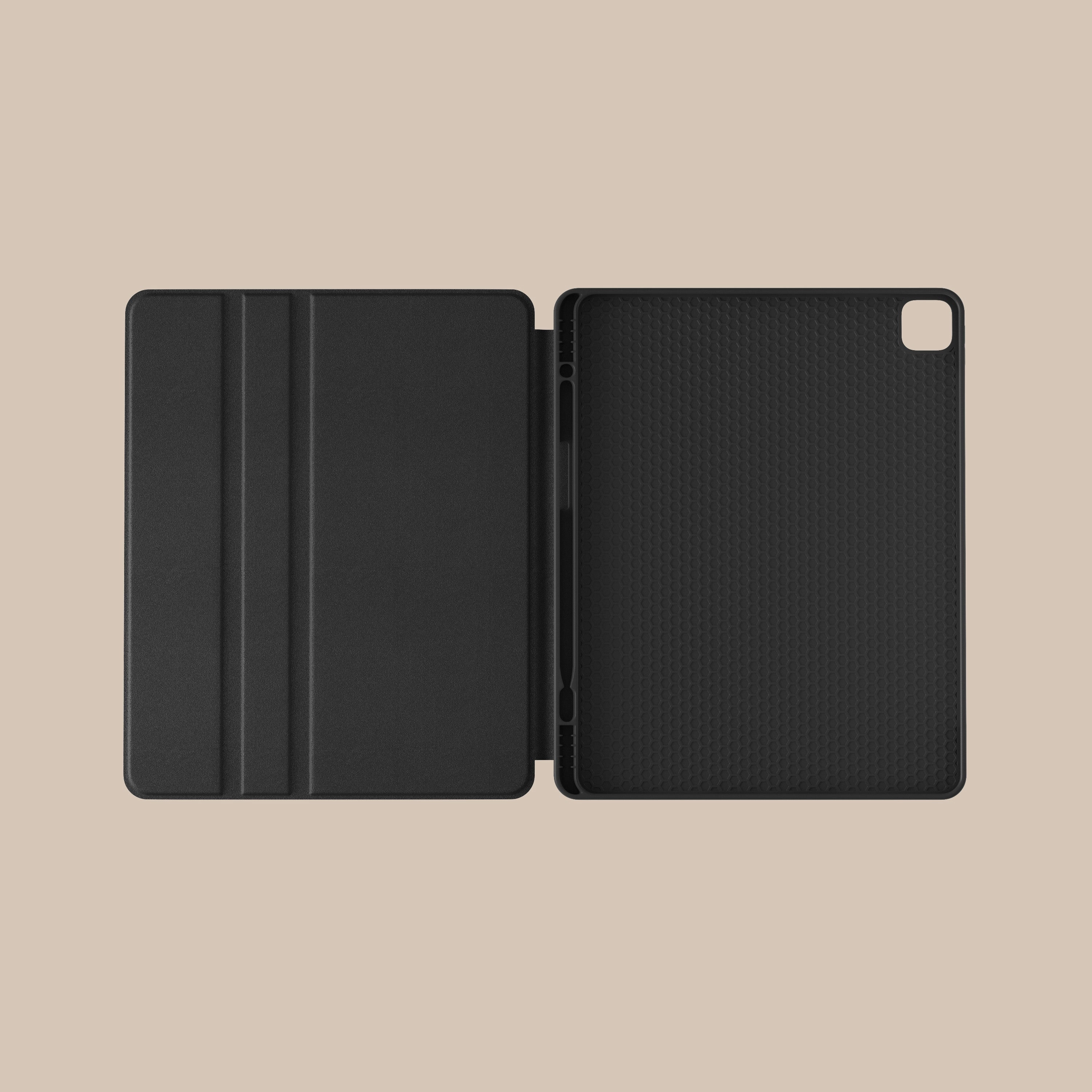 Black & White Maze iPad Case