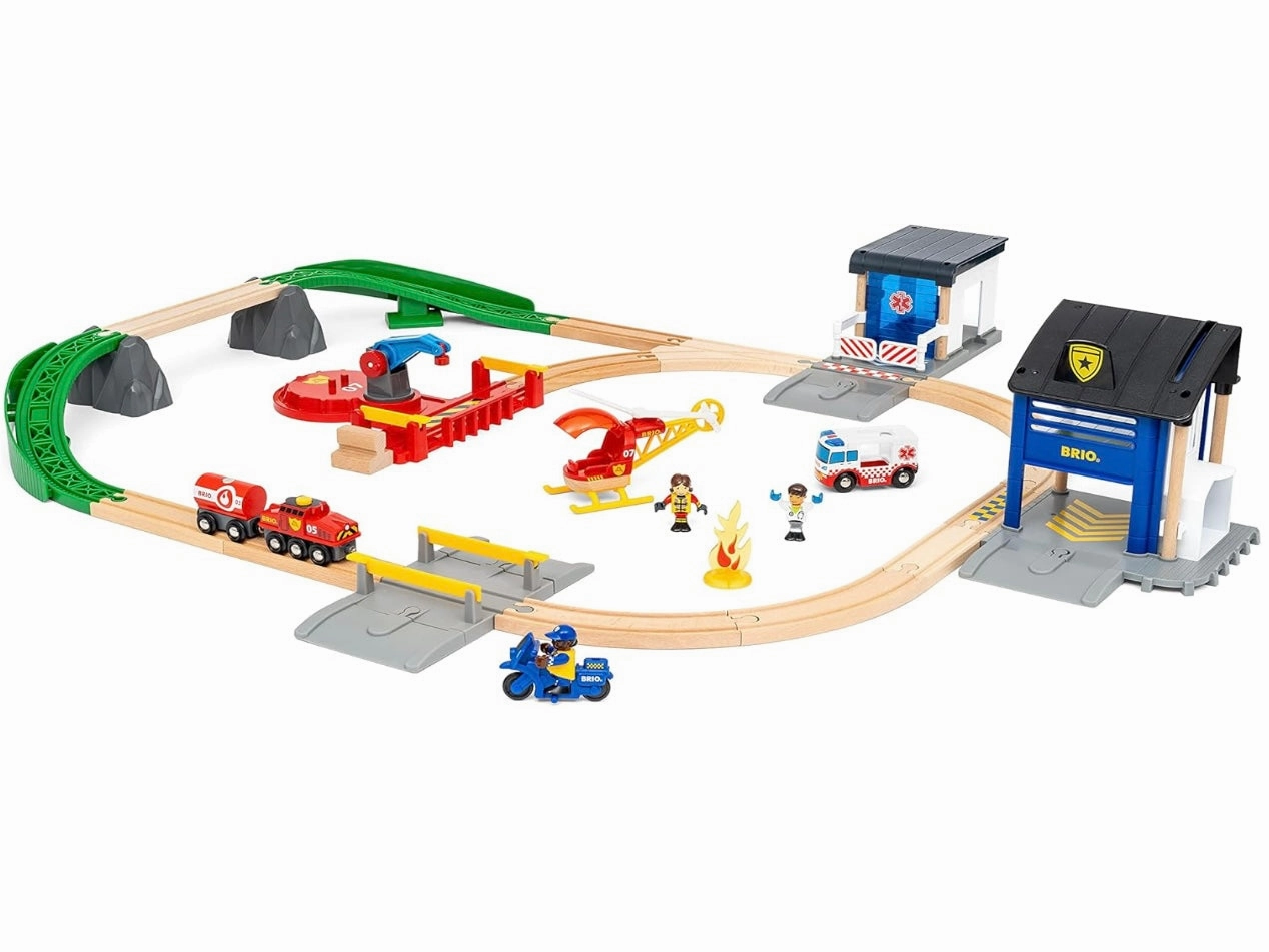 BRIO Rescue Team Train 44pcs Large Set  3yrs 