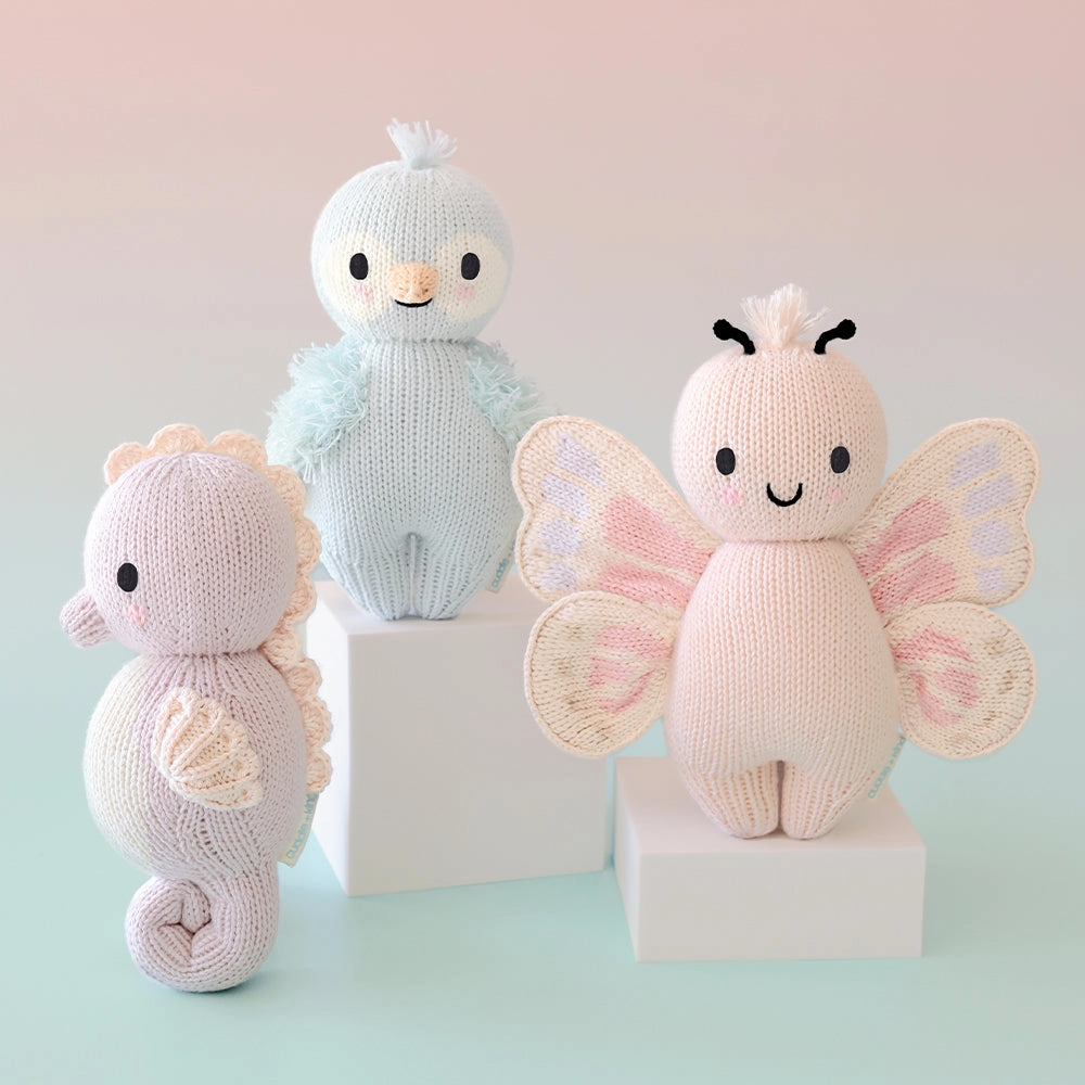 CUDDLE KIND BABY ANIMAL | PARROT (SKY BLUE)
