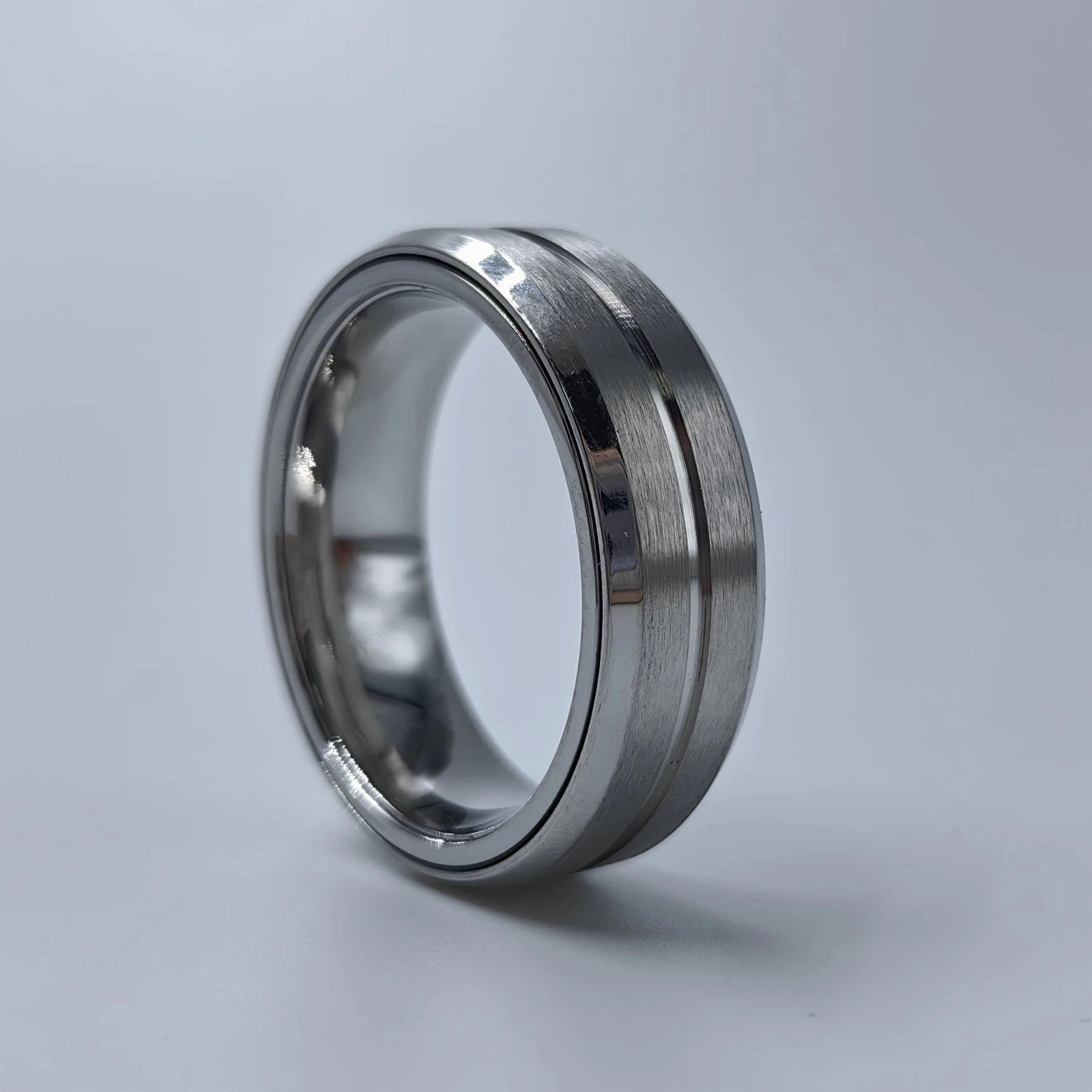 EDC Magnetic Metal Fidget Slider Ratchet Ring – A Stylish Ratchet Accessory for Stress Relief, ADHD Focus, and Haptic Satisfaction