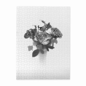 Elegant Rose Puzzle – 300‑Piece Basswood Jigsaw in Black & White