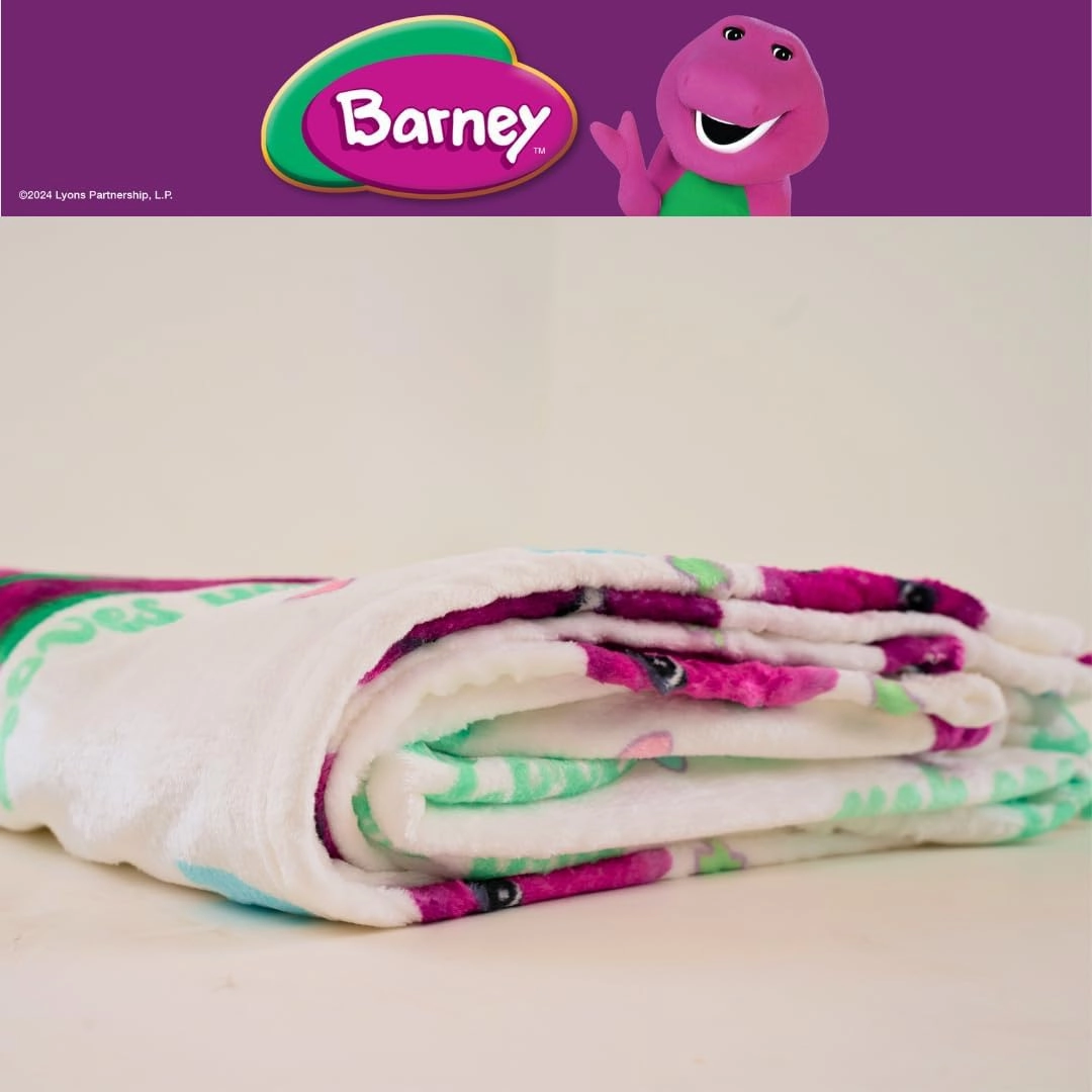 Franco Collectibles Barney Valentine's Day Heart Retro Bedding Super Soft Cozy Plush Throw, 46 in x 60 in, (Officially Licensed Product)
