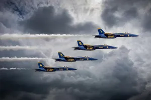 Jigsaw Puzzle 1000 Pieces - Blue Angels Flight Squadron and Fighter Plane Puzzles for Adults Teens - Wooden Puzzle for Kids Challenging Puzzle Games Toys Gifts -Relaxing Artwork Decor