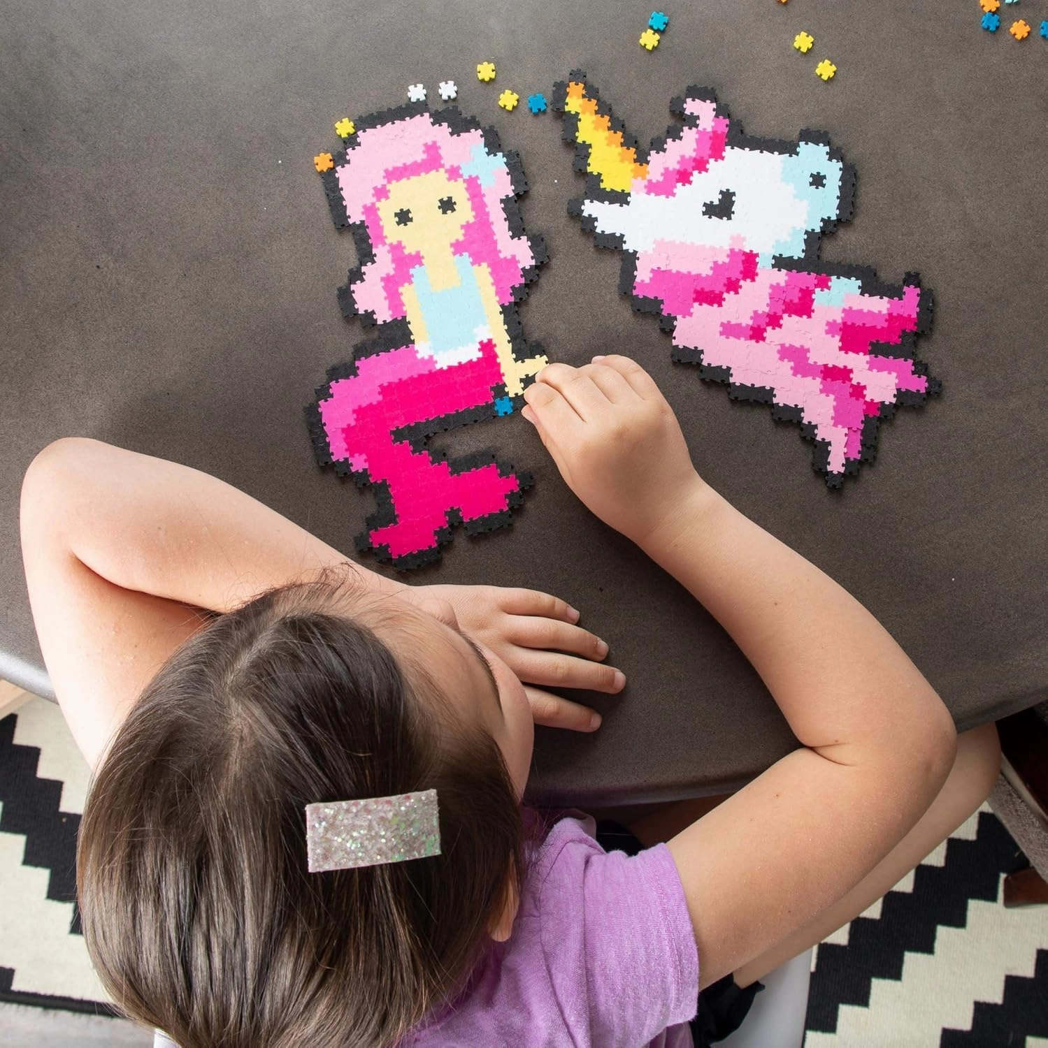 Jixelz 700 Piece Set Fantasy Friends Pixelated Puzzle Art for Children, Suitable for Boys & Girls Aged 6 Years and Above
