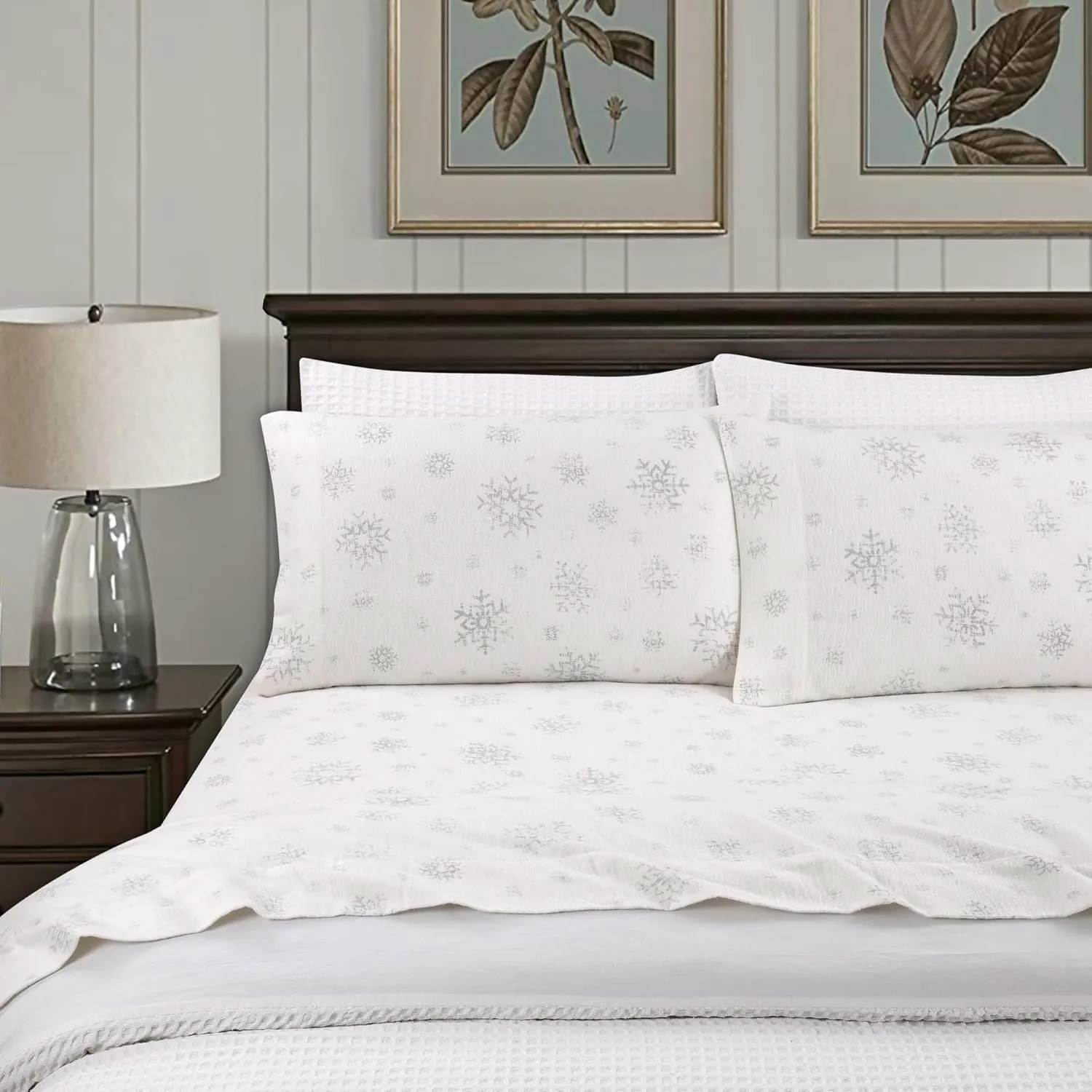 Lodge & Linen Flannel Sheets Queen Size Rich Cotton -High GSM Flannel Bed Sheet Deep Pockets - Warm & Cozy Flannel Sheet Set for All Seasons (Faded Snowflake)
