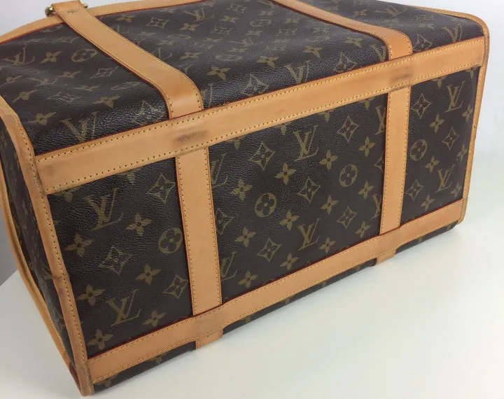 Louis Vuitton pet/ dog carrier 40 monogram