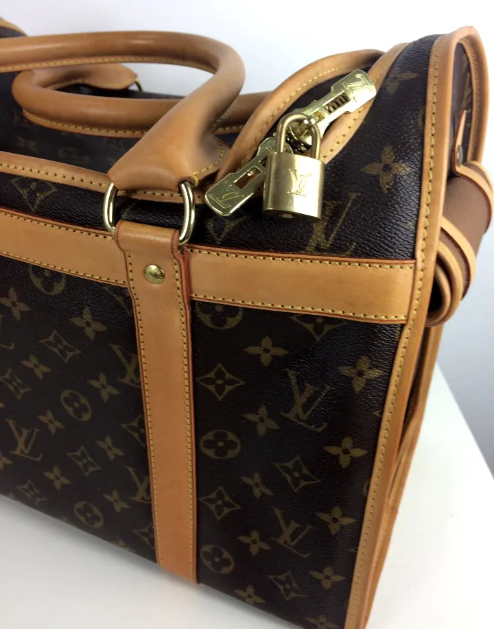 Louis Vuitton pet/ dog carrier 40 monogram