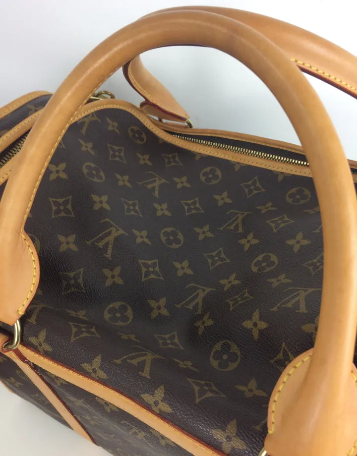 Louis Vuitton pet/ dog carrier 40 monogram
