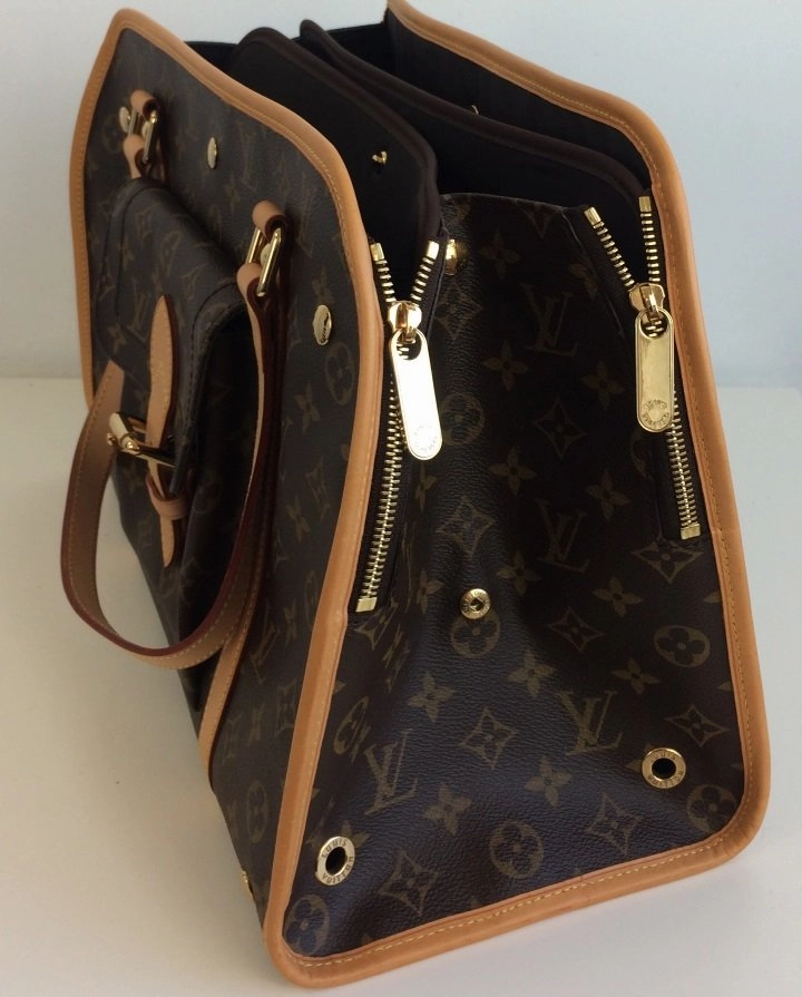 Louis Vuitton baxter GM pet/ dog carrier