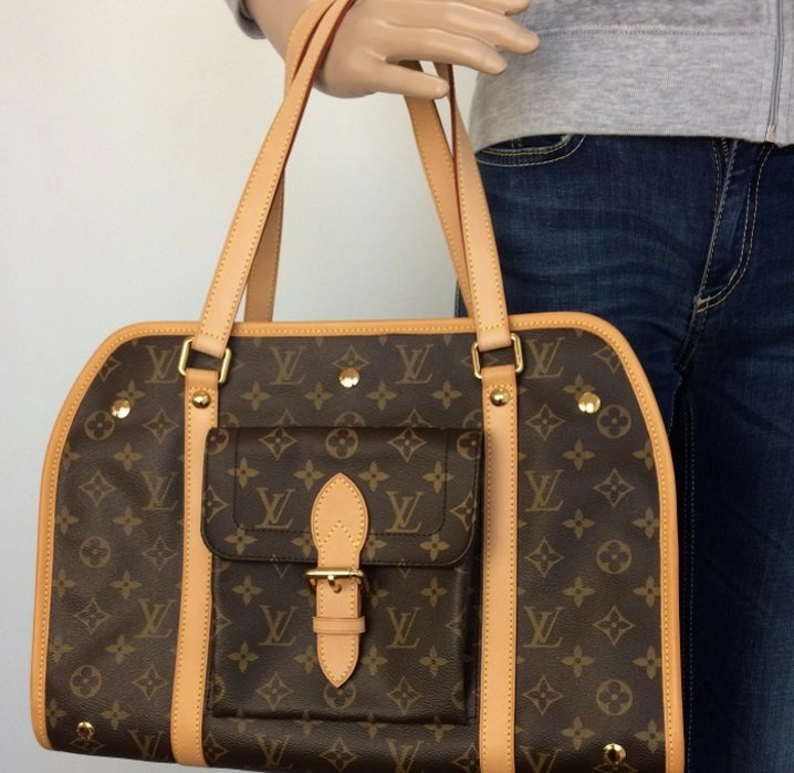 Louis Vuitton baxter GM pet/ dog carrier