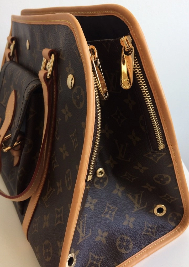 Louis Vuitton baxter GM pet/ dog carrier