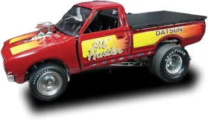 MPC 1975 Datsun Pickup Li'l Hustler 1:25 Scale Model Kit
