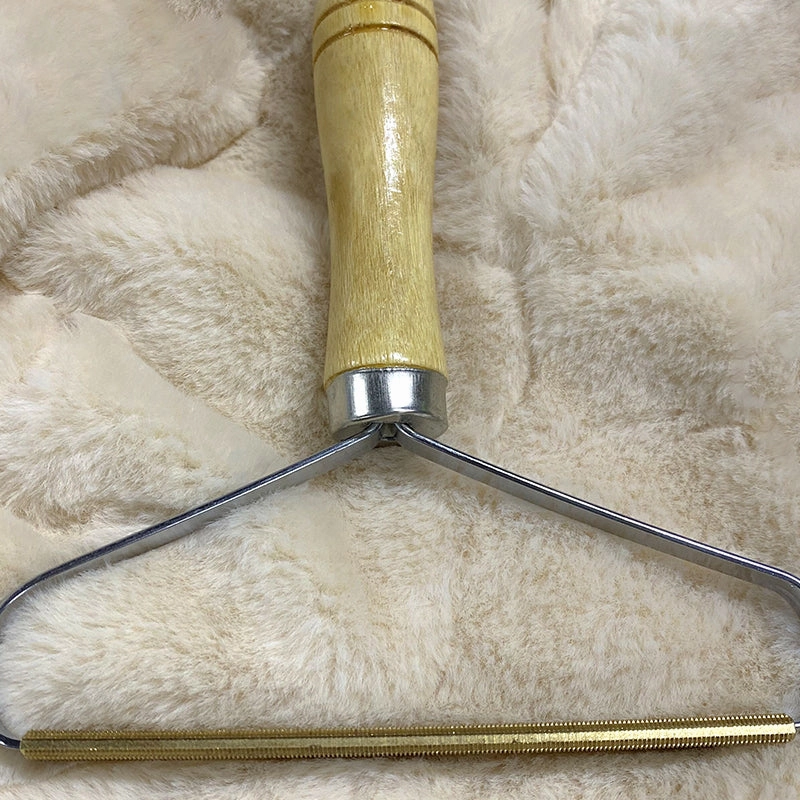 Portable Lint Remover