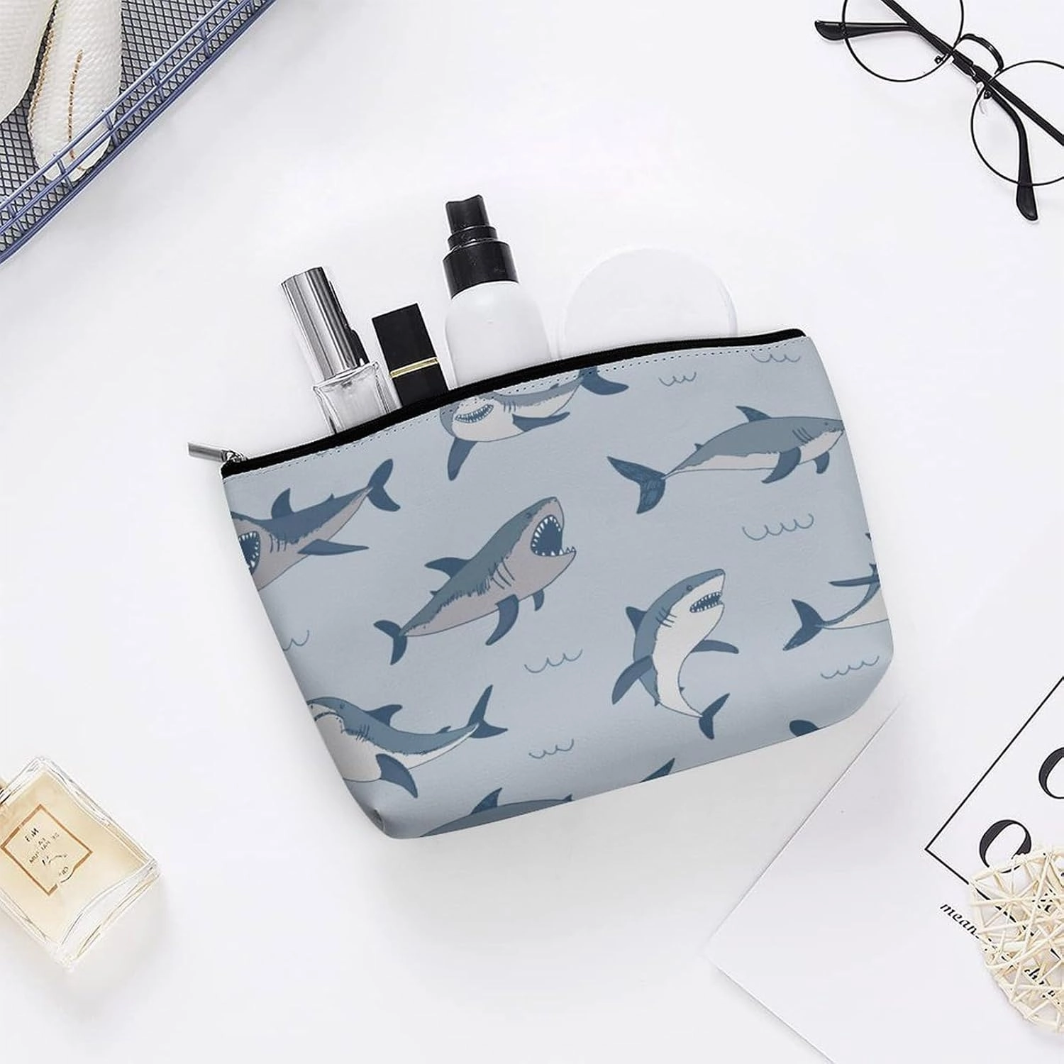 Sea Animal Desgin Personalized Makeup Bag, Shark PU Cosmetic Bag Travel Makeup Bag,Zipper Makeup Pouch for Women-Toiletry Bags for Traveling Women