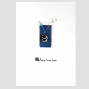 TEDDY BEAR HUGS CARD