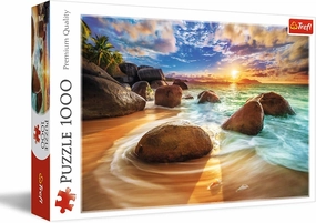 Trefl Samudra Beach, India 1000 Piece Jigsaw Puzzle Red 27"x19" Print, DIY Jigsaw, Creative Fun, Classic Puzzle for Adults and Children from 12 Years Old