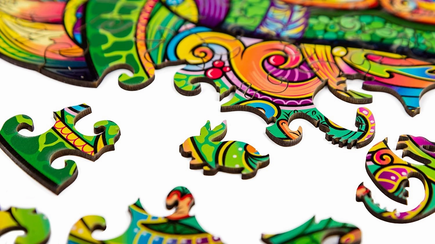 Wooden Jigsaw Puzzle for Adults and Kids - Turtle, Reptile-Shaped Fantasy Puzzle, 171 Unique Shaped Pieces, Size King (12.2" x 20.5")
